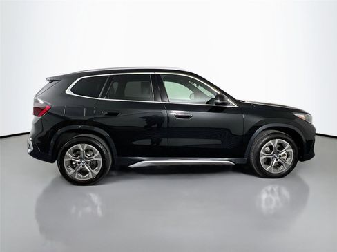 Used 2025 BMW X1 xDrive28i w/ Convenience Package image 7