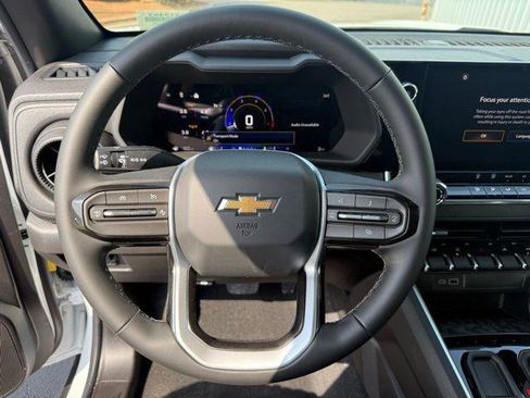 New 2026 Chevrolet Colorado W/T w/ WT Custom Package RWD image 7