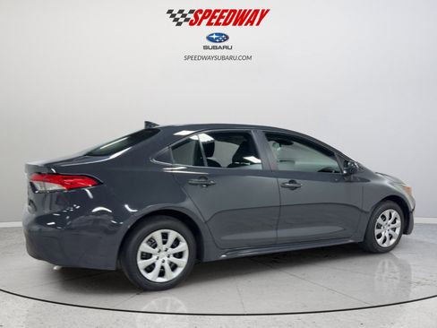Used 2026 Toyota Corolla LE FWD image 5