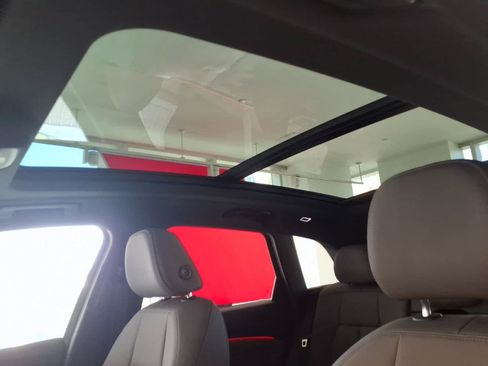 Certified 2025 Audi Q5 Premium w/ Convenience Package AWD/4WD image 18