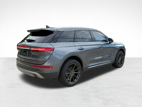 Used 2023 Lincoln Corsair FWD w/ Equipment Group 101A image 9
