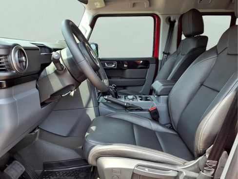 Used 2025 INEOS Grenadier AWD/4WD image 11