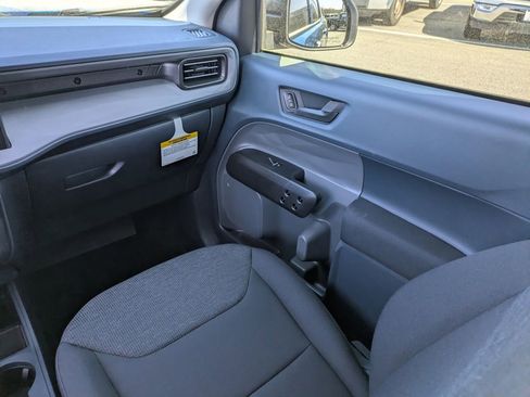 New 2026 Ford Maverick XL image 17