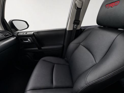 Used 2023 Toyota 4Runner TRD Off-Road Premium w/ Moonroof Package AWD/4WD image 14