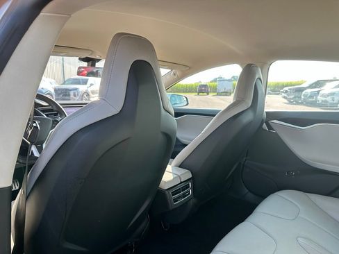 Used 2013 Tesla Model S Performance RWD image 21