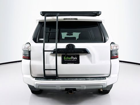 Used 2019 Toyota 4Runner TRD Off-Road Premium image 7