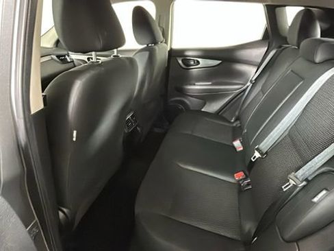 Used 2022 Nissan Rogue Sport S AWD/4WD image 26