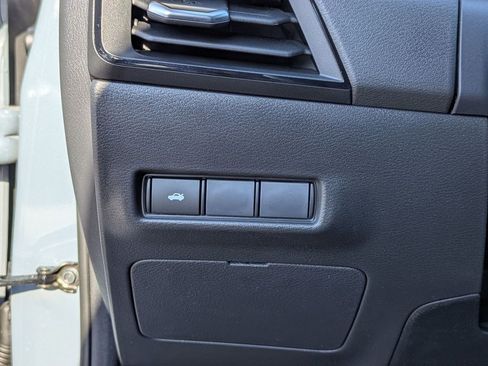 New 2026 Nissan Sentra SV w/ Floor Mat Package FWD image 18