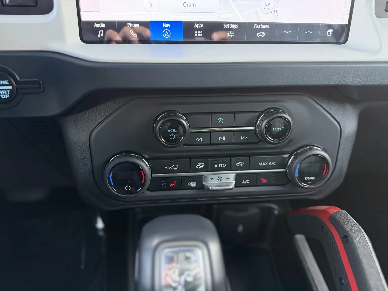 Used 2025 Ford Bronco Heritage Edition AWD/4WD image 34