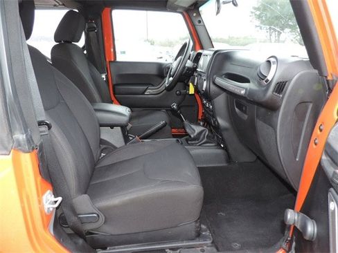 Used 2015 Jeep Wrangler Sport image 15