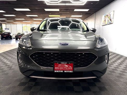 Used 2020 Ford Escape SEL FWD image 4