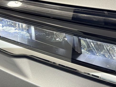 Certified 2024 Honda Pilot TrailSport image 42