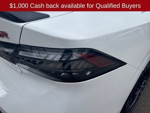 New 2026 Nissan Sentra SR w/ SR Premium Package FWD image 43