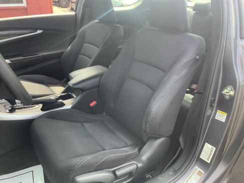 Used 2015 Honda Accord EX image 10