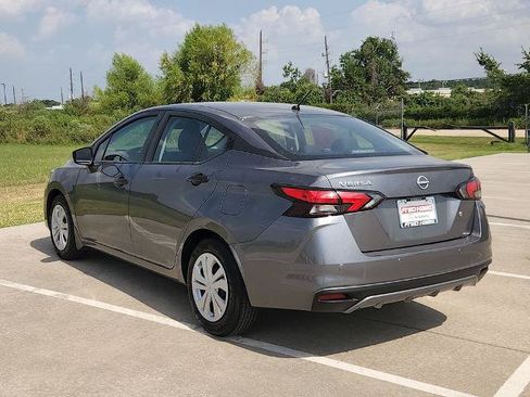 Certified 2025 Nissan Versa S w/ Trunk Package FWD image 7