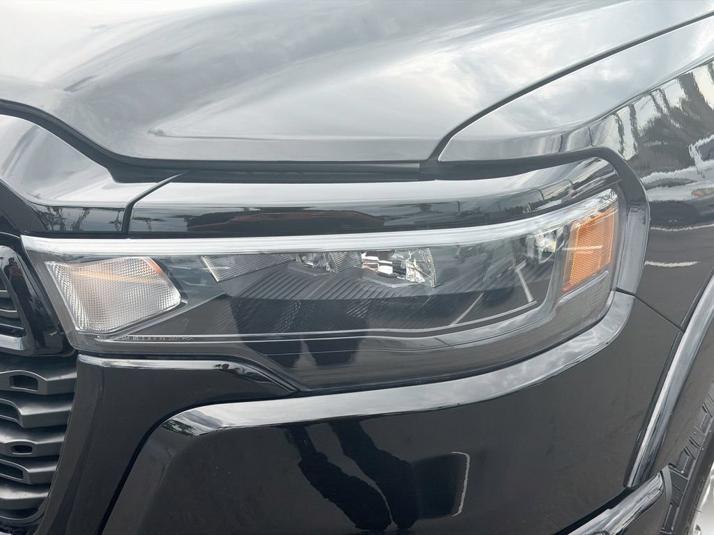 Used 2026 RAM 1500 Big Horn AWD/4WD image 9