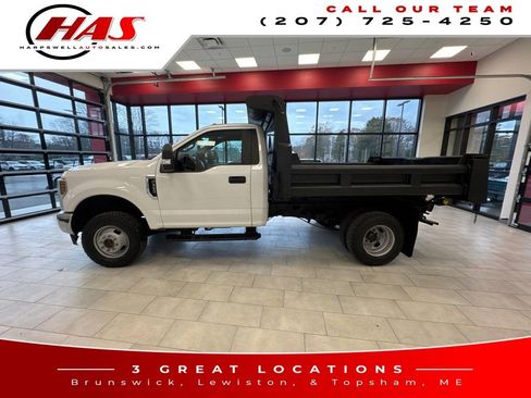 Used 2018 Ford F350 XL w/ Power Equipment Group image 2