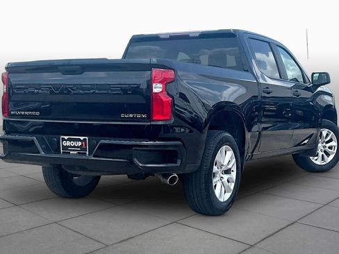 Used 2020 Chevrolet Silverado 1500 Custom w/ Infotainment Package RWD image 13