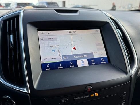 Used 2020 Ford Edge Titanium w/ Equipment Group 301A image 3