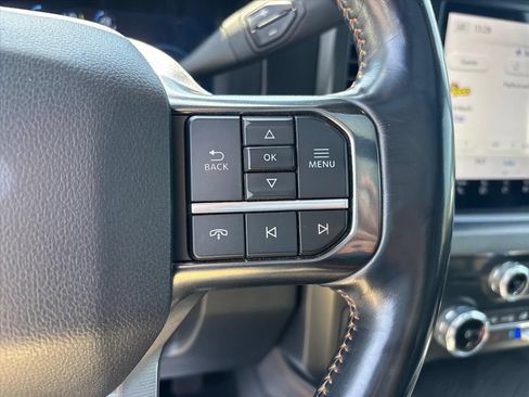 Used 2023 Ford F250 Platinum AWD/4WD image 33