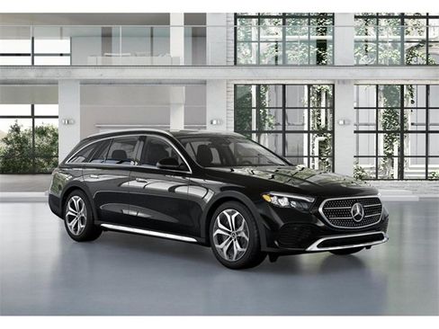 New 2025 Mercedes-Benz E 450 4MATIC All-Terrain Wagon image 11