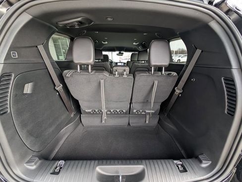 New 2026 Chrysler Pacifica Select image 10