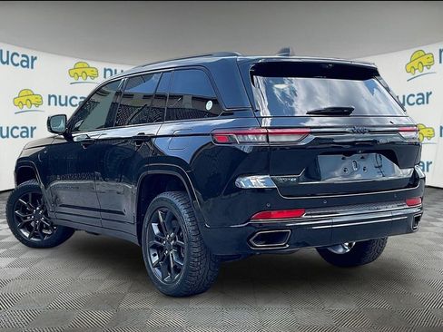 Used 2023 Jeep Grand Cherokee 30th Anniversary AWD/4WD image 4