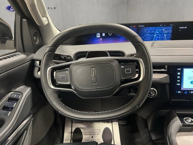 New 2027 Lincoln Navigator L Reserve AWD/4WD image 13