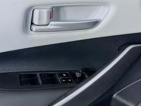 Used 2024 Toyota Corolla SE FWD image 24