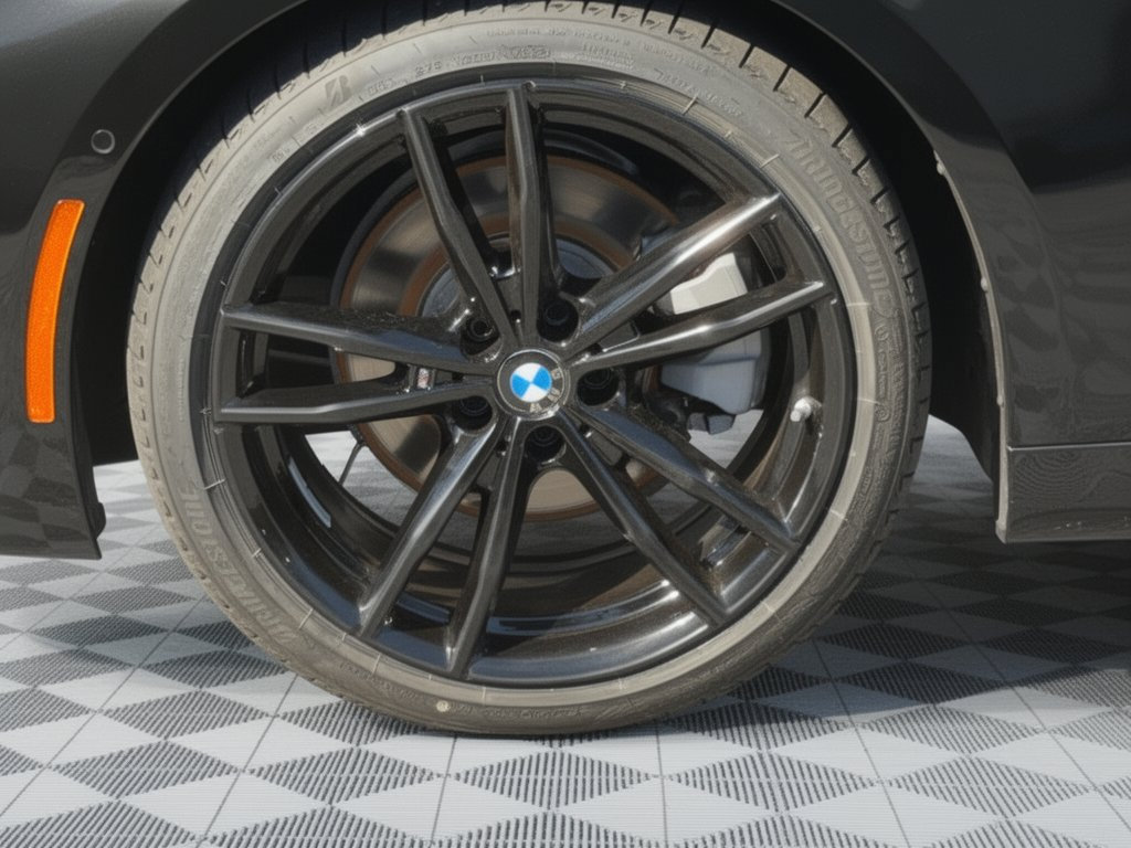 Used 2024 BMW 430i xDrive Coupe w/ M Sport Package AWD/4WD image 13