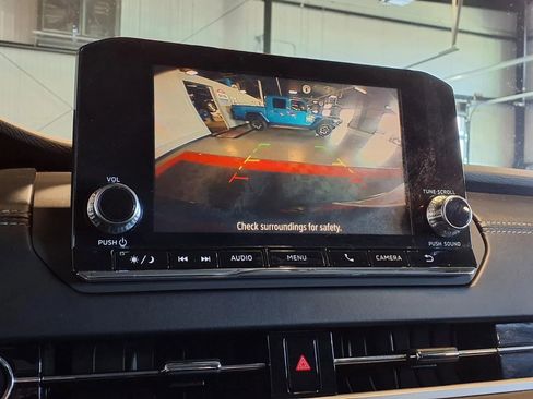 Used 2022 Mitsubishi Outlander ES image 16