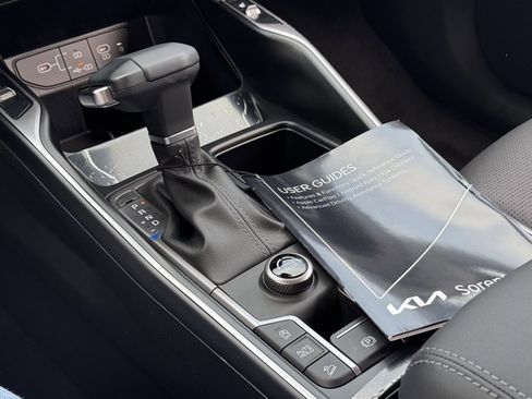 New 2025 Kia Sorento S image 27
