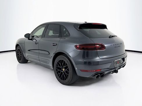 Certified 2017 Porsche Macan GTS image 3
