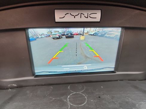 Used 2016 Ford Escape SE image 29