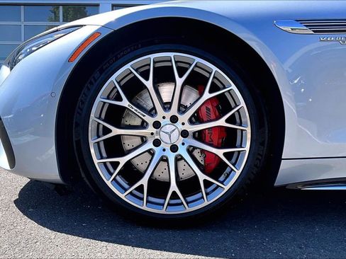 Used 2022 Mercedes-Benz SL 55 AMG 4MATIC image 8