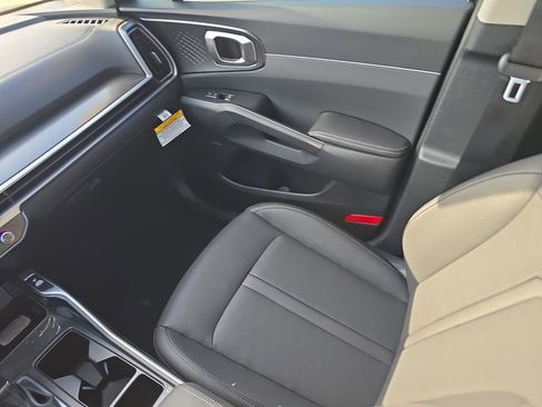 New 2026 Kia Sorento EX w/ EX Premium Package image 18