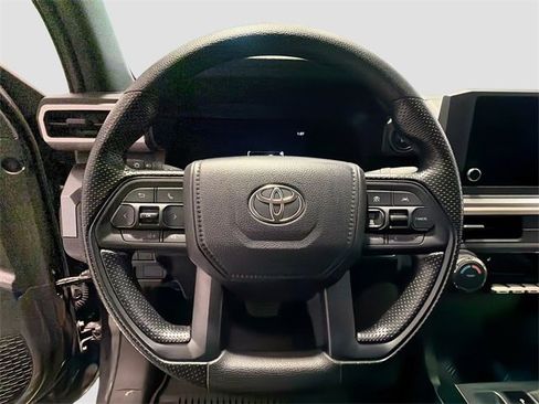 Certified 2025 Toyota Tacoma SR5 image 9