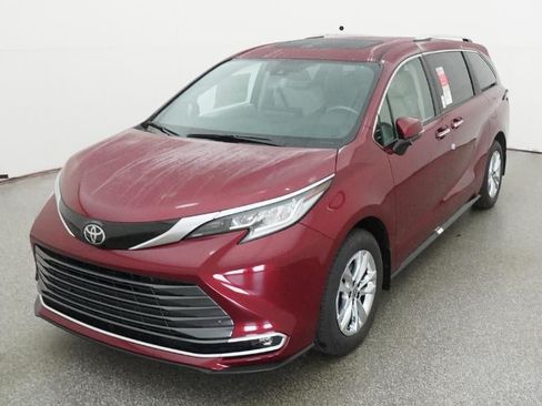 New 2026 Toyota Sienna Limited FWD image 16
