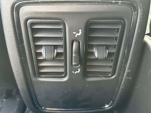 Used 2014 Jeep Grand Cherokee Laredo w/ Quick Order Package 23E image 29