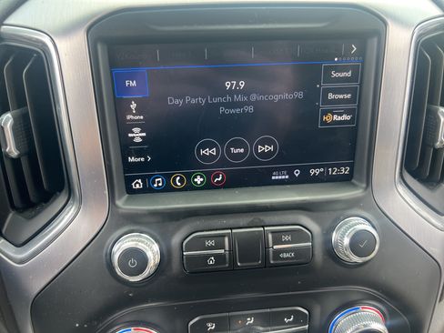 Used 2019 GMC Sierra 1500 SLE w/ SLE Value Package AWD/4WD image 23