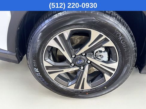 Used 2025 Subaru Crosstrek 2.0i Premium image 39