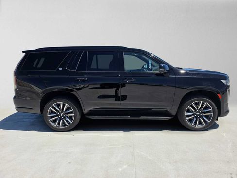 Used 2024 Cadillac Escalade Sport AWD/4WD image 2