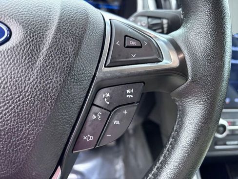 Used 2021 Ford Edge SEL w/ Convenience Package image 18