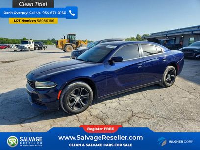 Used 2015 Dodge Charger SE