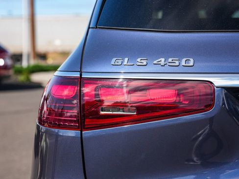 Certified 2025 Mercedes-Benz GLB 250 4MATIC image 10