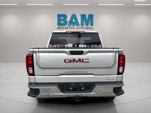 Used 2022 GMC Sierra 1500 SLE image 6