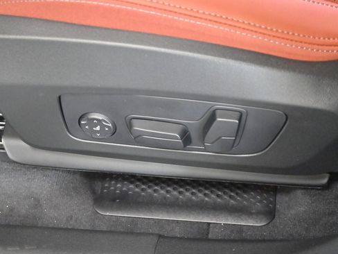 New 2026 BMW X1 xDrive28i w/ Technology Package image 11