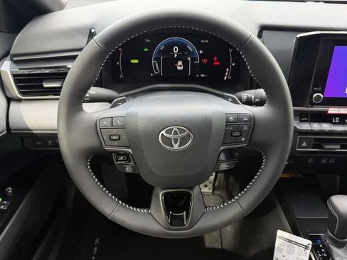 New 2026 Toyota Camry SE image 13