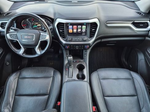 Used 2018 GMC Acadia SLT FWD image 18