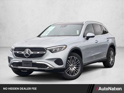 Used 2026 Mercedes-Benz GLC 300 4MATIC image 1